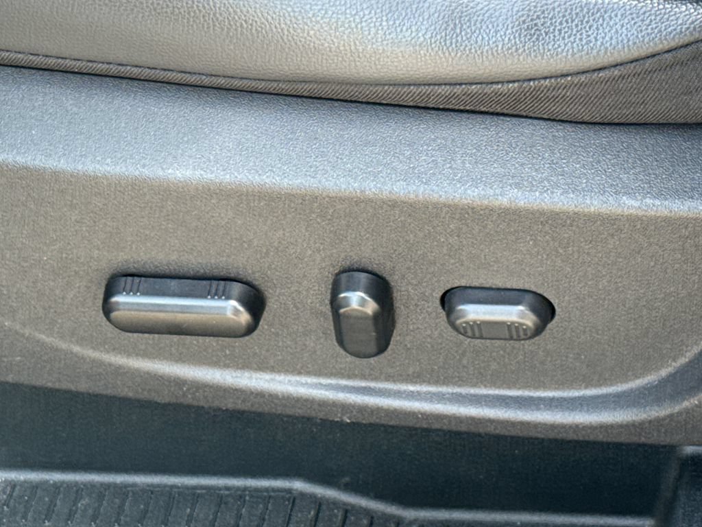 Used 2019 Ford Escape SEL FWD image 23