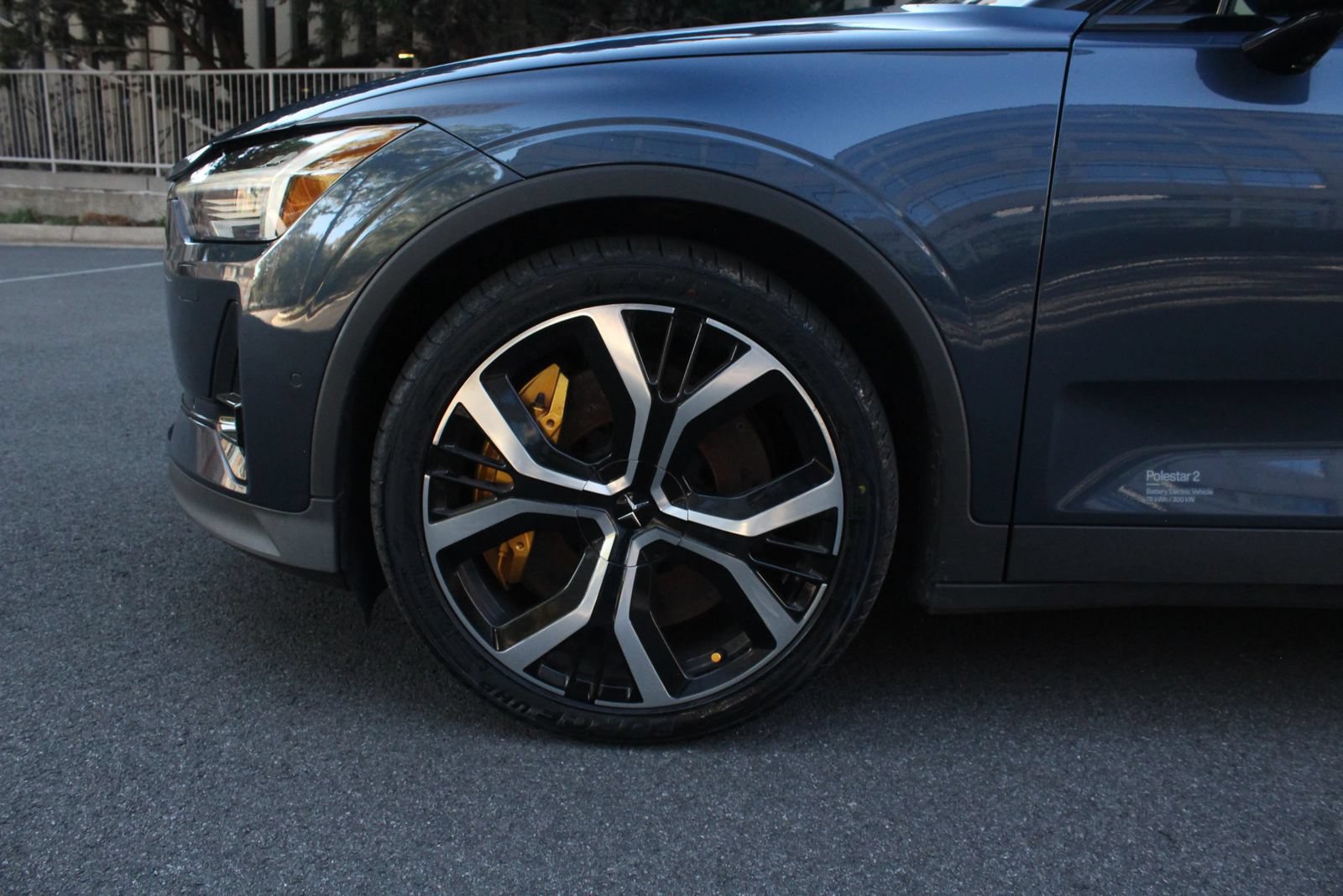 Used 2021 Polestar Polestar 2 w/ Performance Package AWD/4WD image 11