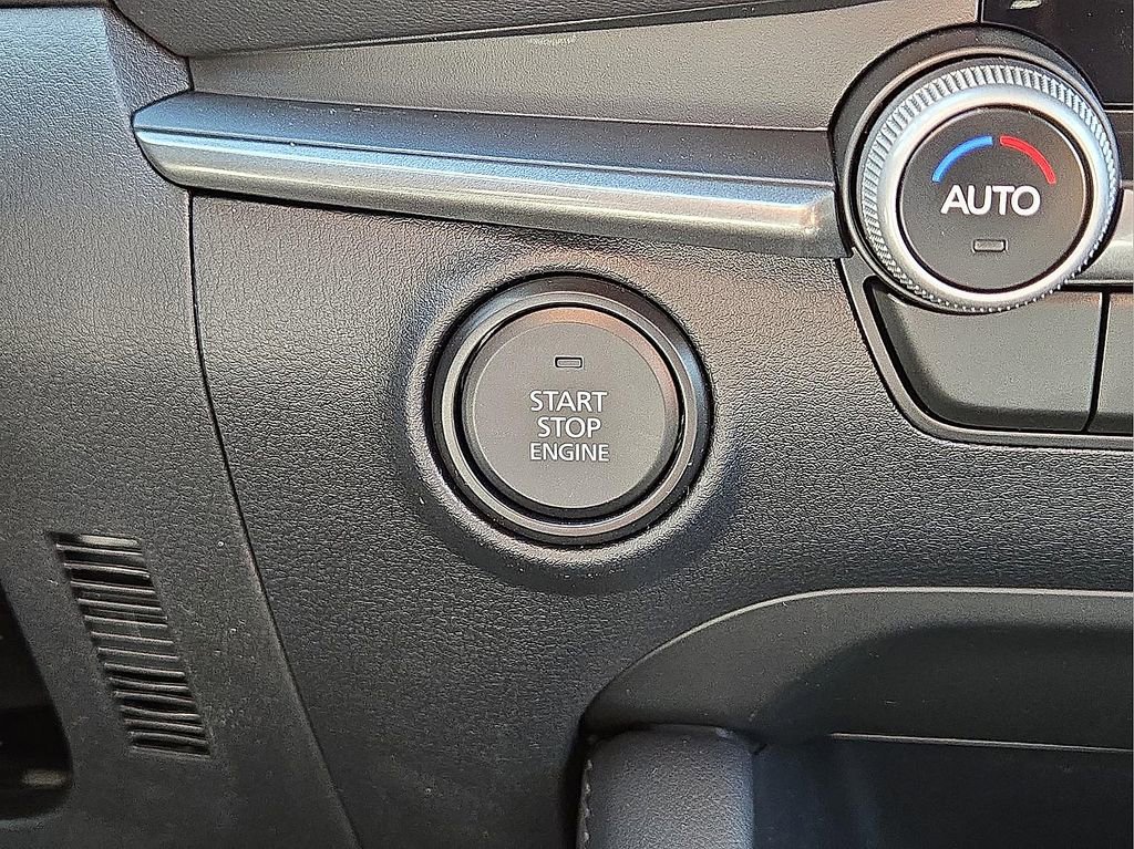 New 2025 MAZDA MAZDA3 s image 29