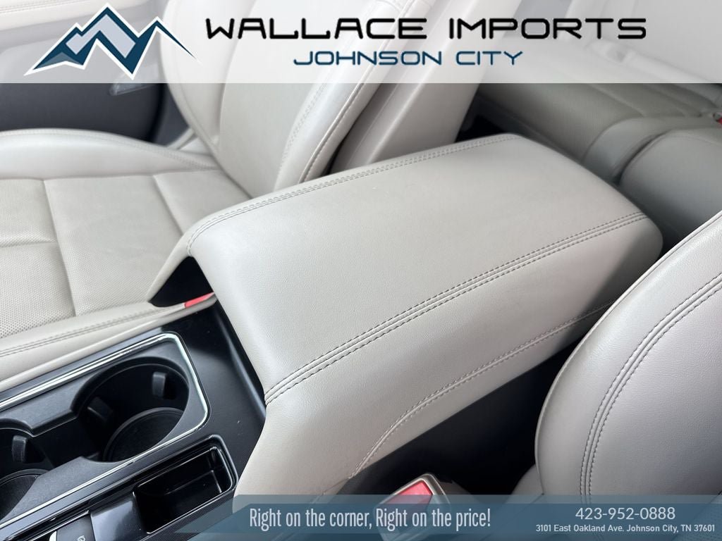Used 2021 Lincoln Corsair Reserve w/ Elements Package AWD/4WD image 19