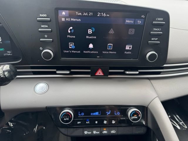 Used 2023 Hyundai Elantra SEL FWD image 16