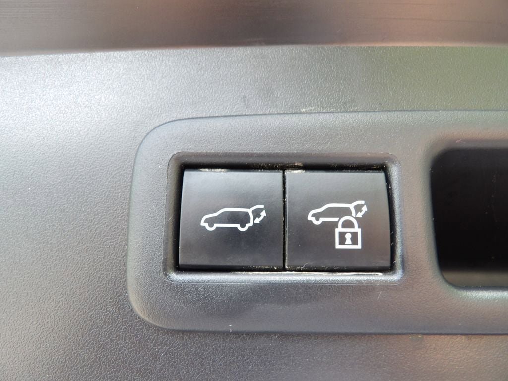 Used 2025 Lexus UX 300h AWD w/ Accessory Package (Z1) image 26