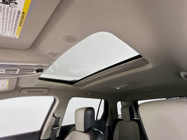 Used 2017 GMC Terrain SLT w/ Open Road Package image 22