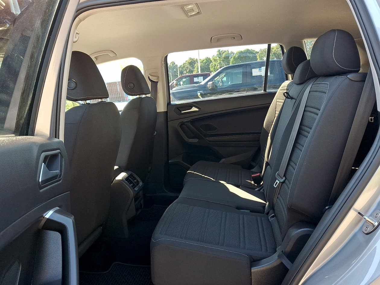 Certified 2024 Volkswagen Tiguan S FWD image 10