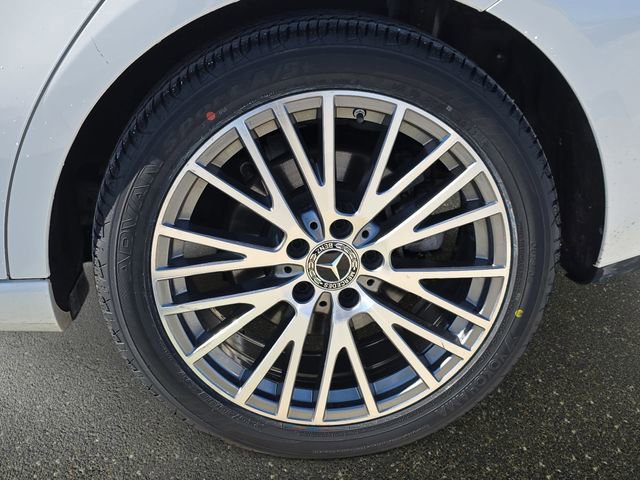 Used 2025 Mercedes-Benz CLA 250 image 35