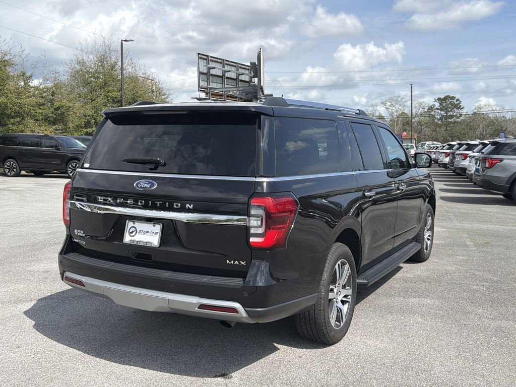 Used 2024 Ford Expedition Max Limited image 5