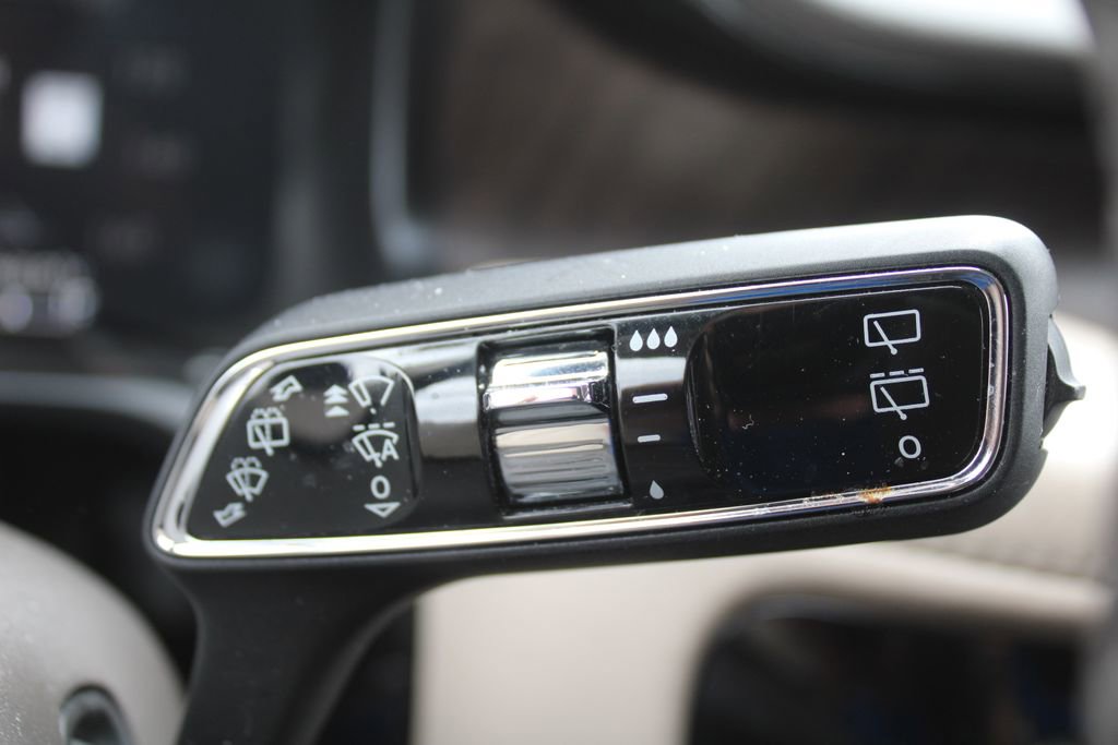 Used 2021 Lincoln Aviator Reserve w/ Equipment Group 201A image 40