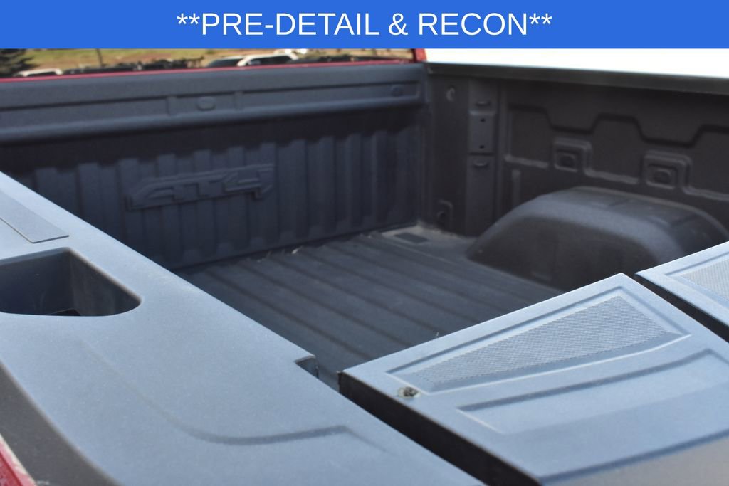 Used 2023 GMC Sierra 1500 AT4 w/ Technology Package AWD/4WD image 12