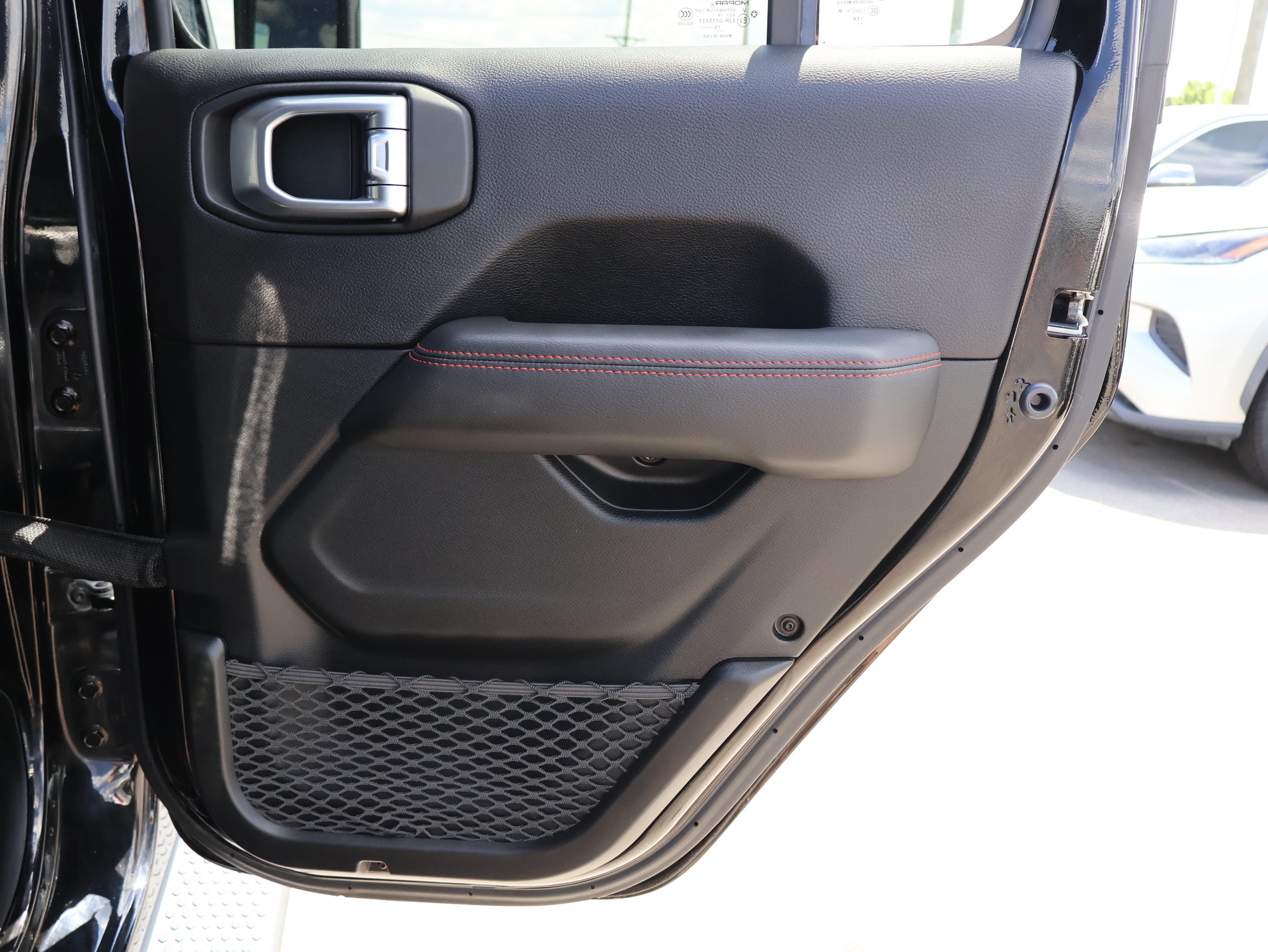 Used 2019 Jeep Wrangler Unlimited Rubicon AWD/4WD image 15