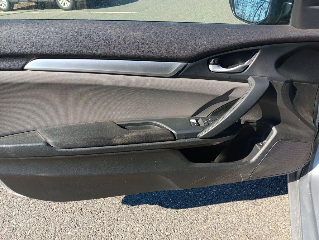 Used 2016 Honda Civic LX-P image 11