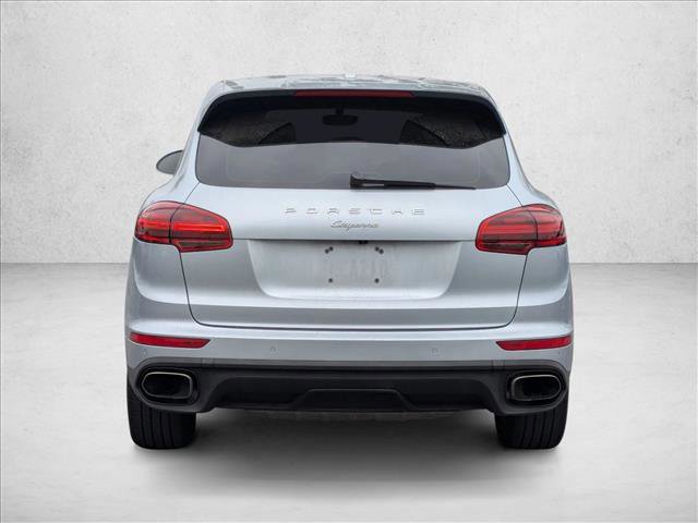 Used 2016 Porsche Cayenne AWD/4WD image 6