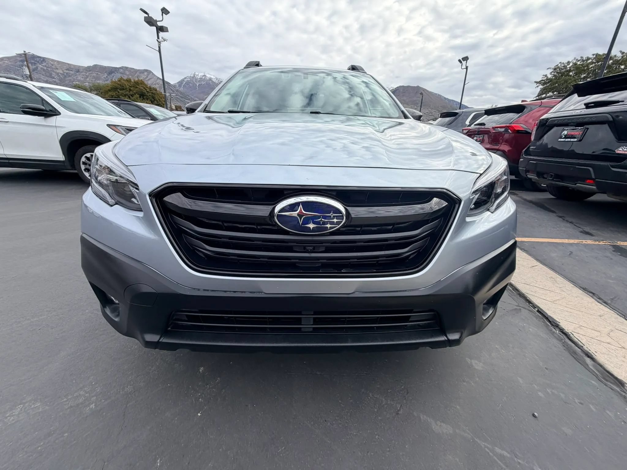 Used 2020 Subaru Outback Onyx Edition XT w/ Popular Package #2 AWD/4WD image 8