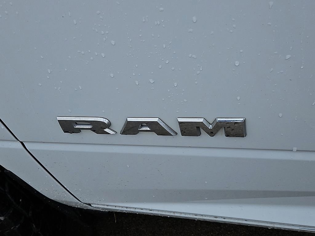 Used 2022 RAM 3500 Tradesman AWD/4WD image 16