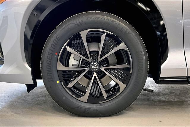 New 2026 Lexus RZ 450e AWD image 12
