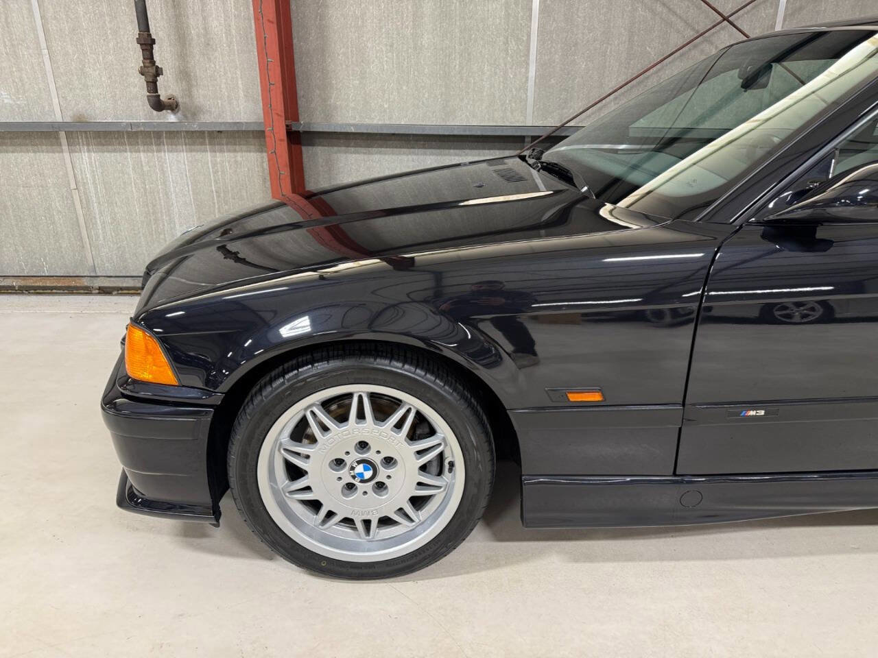 Used 1995 BMW M3 Coupe image 28