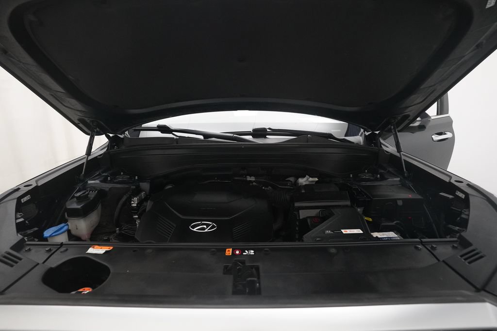 Used 2021 Hyundai Palisade Limited w/ Cargo Package FWD image 3