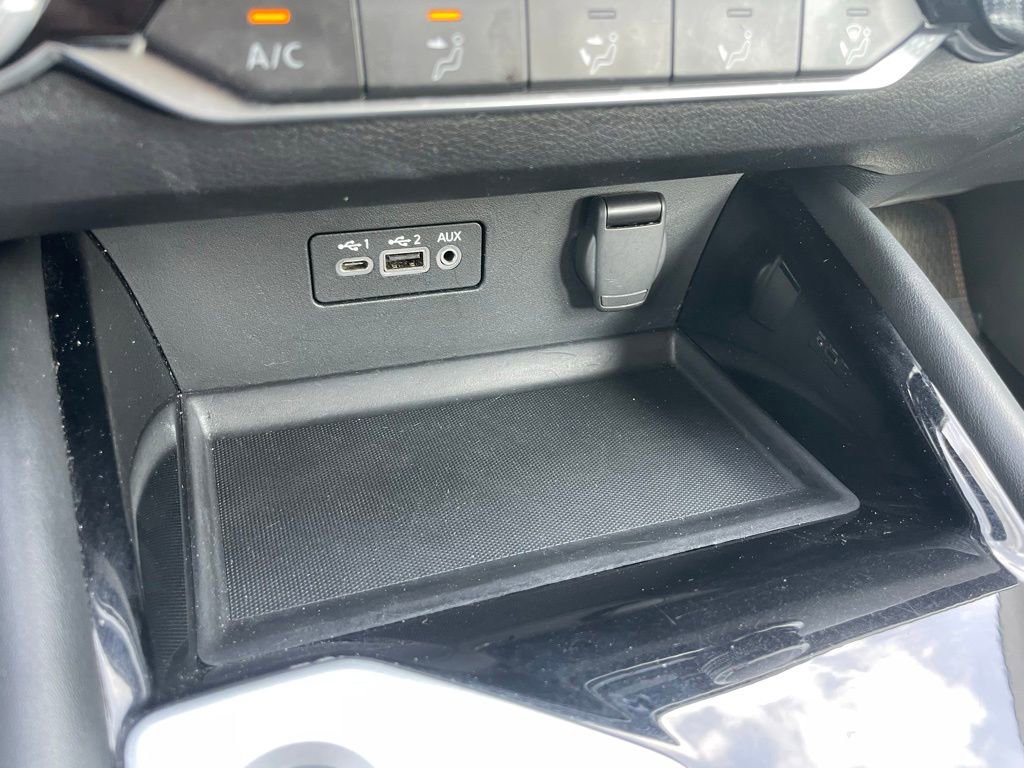 Used 2024 Nissan Altima 2.5 SR FWD image 12