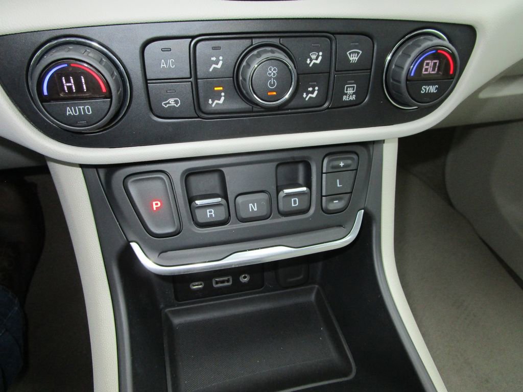 Used 2020 GMC Terrain Denali w/ Denali Premium Package image 34