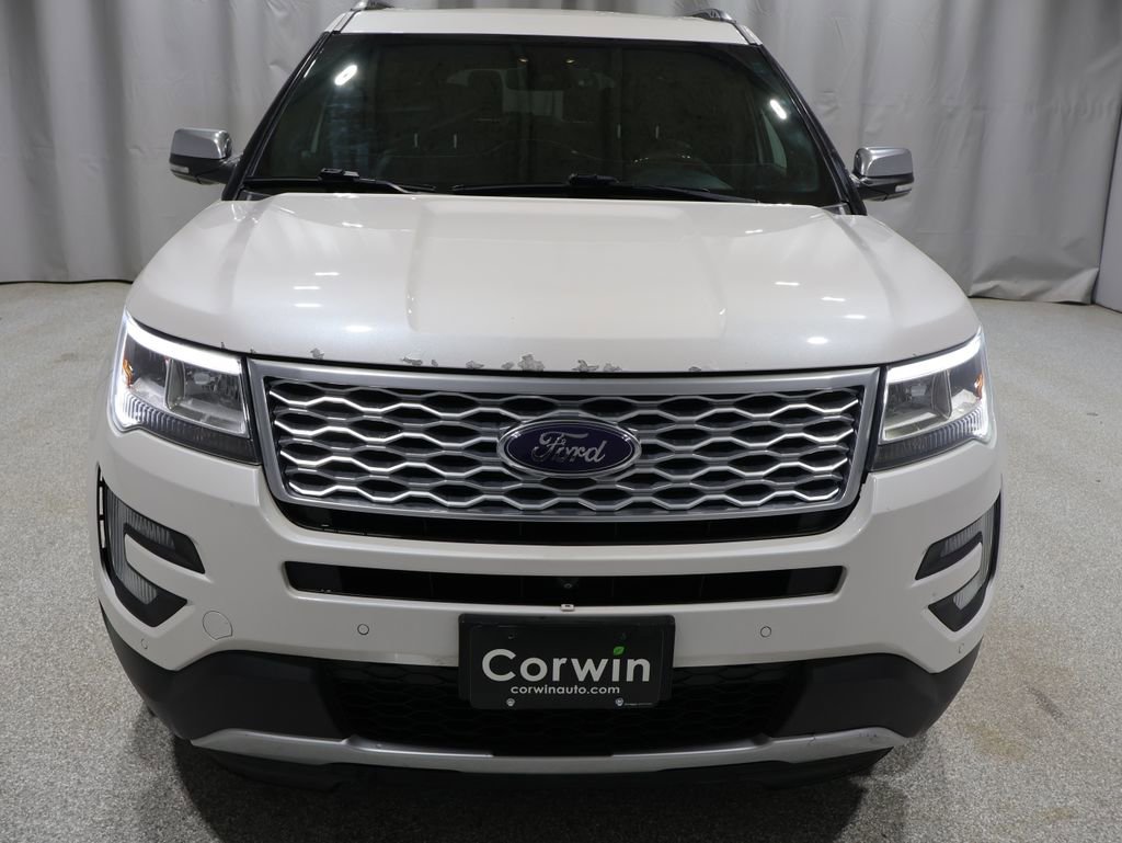 Used 2017 Ford Explorer Platinum image 8