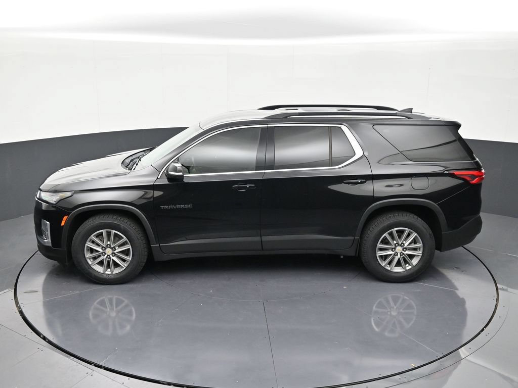 Used 2022 Chevrolet Traverse LT FWD image 13