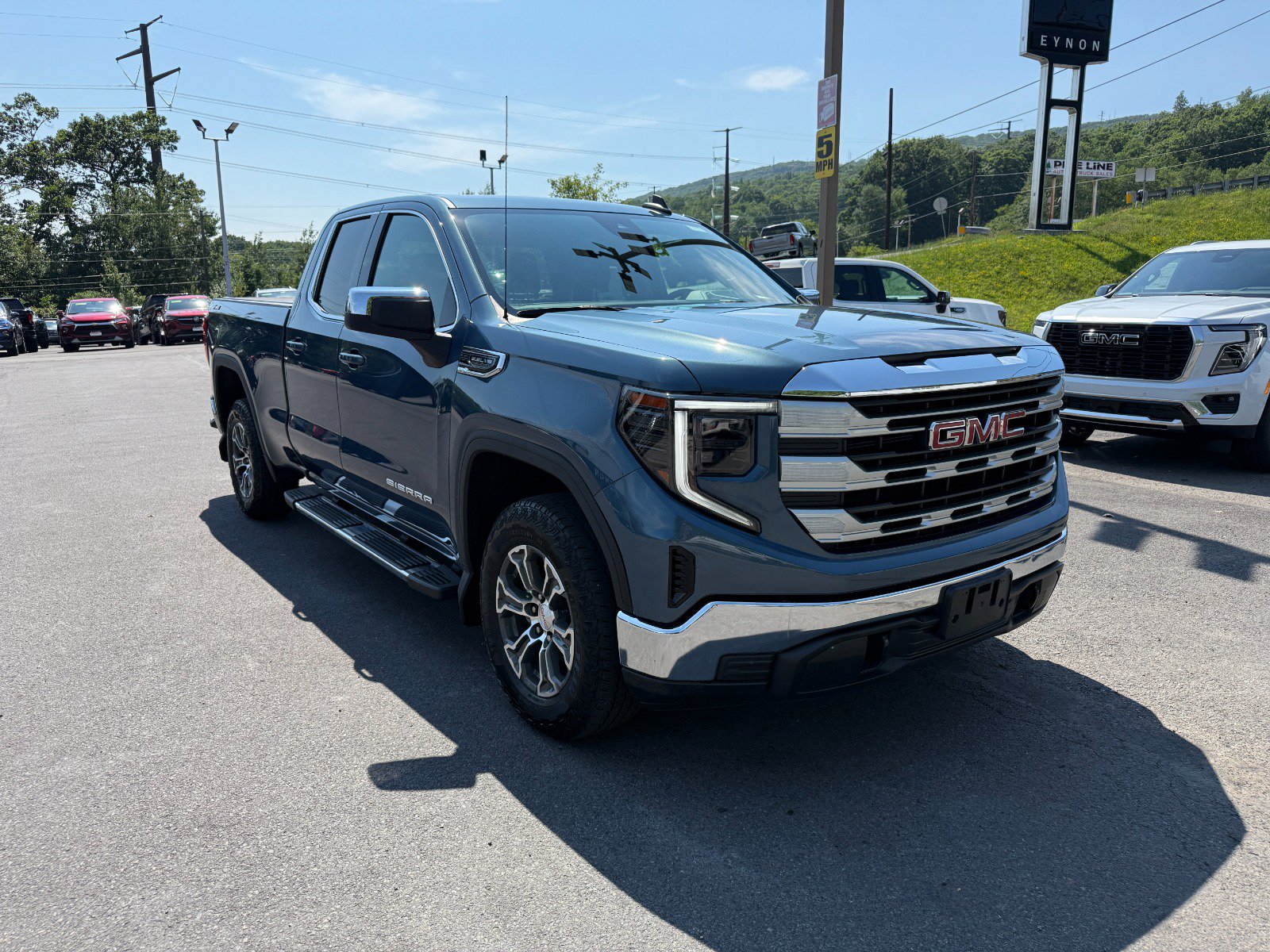 Certified 2024 GMC Sierra 1500 SLE AWD/4WD image 7