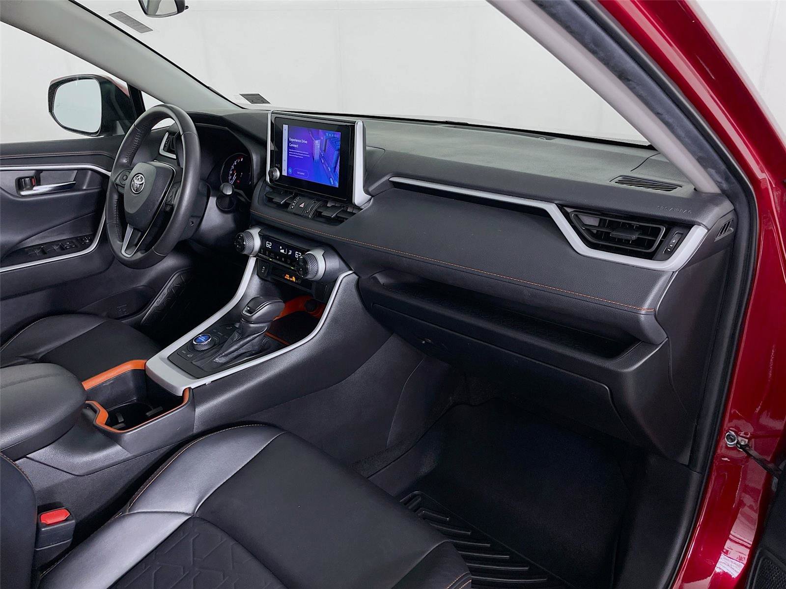 Used 2023 Toyota RAV4 Adventure image 31