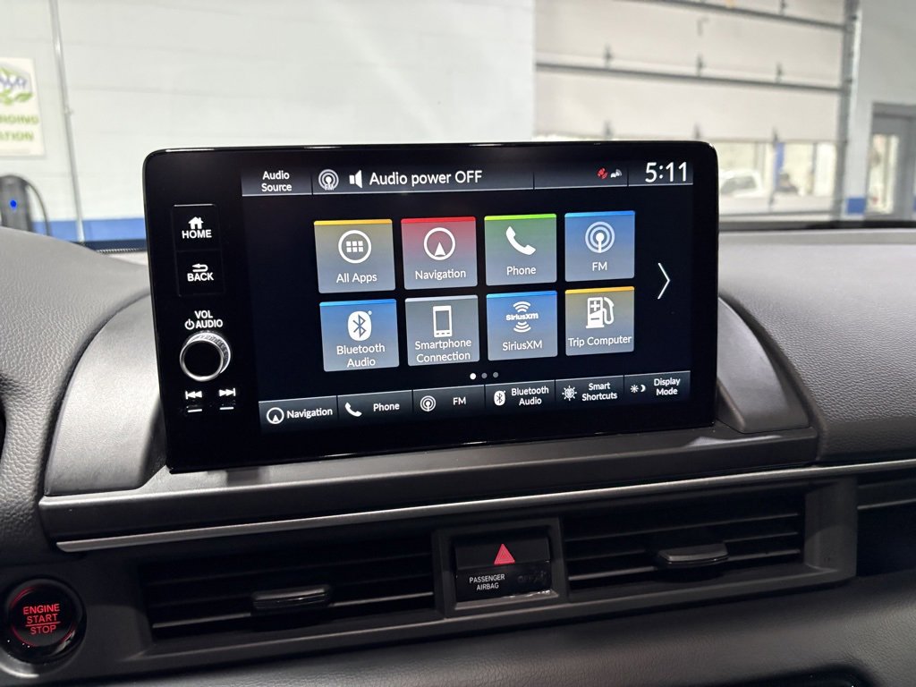 Used 2025 Honda Pilot Elite image 13