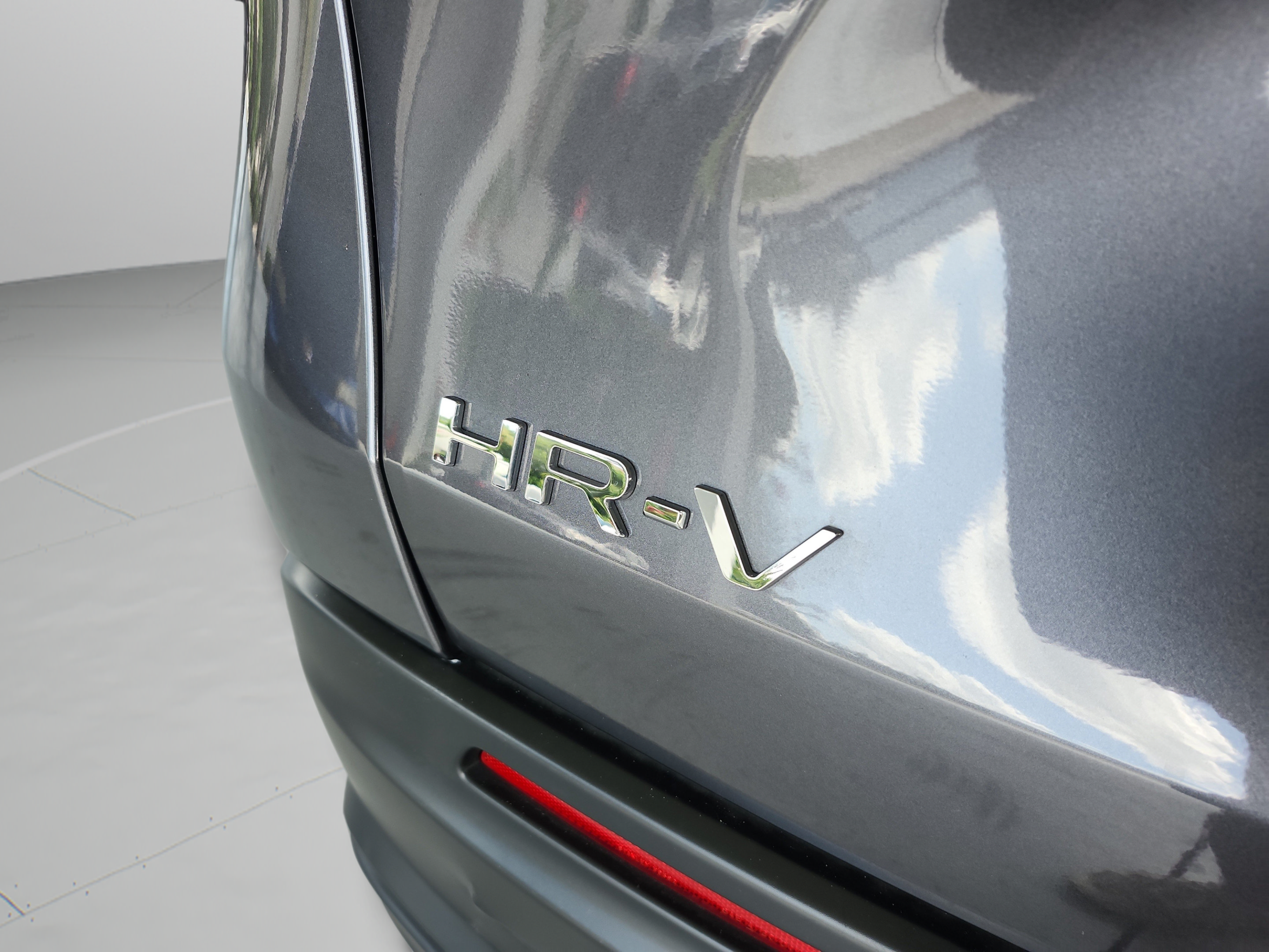 Certified 2026 Honda HR-V LX image 28