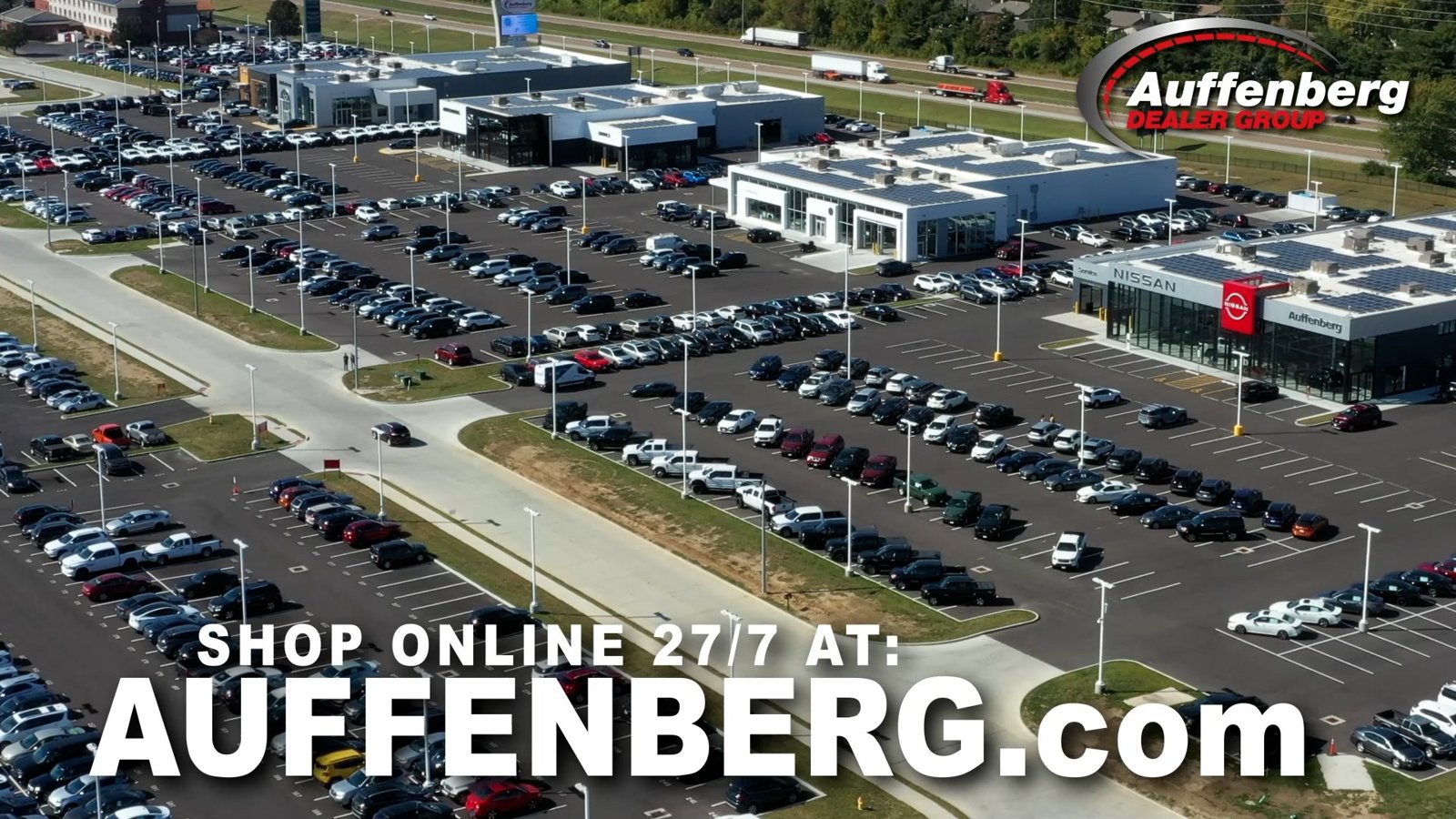 Used 2019 Jeep Grand Cherokee Overland AWD/4WD image 12