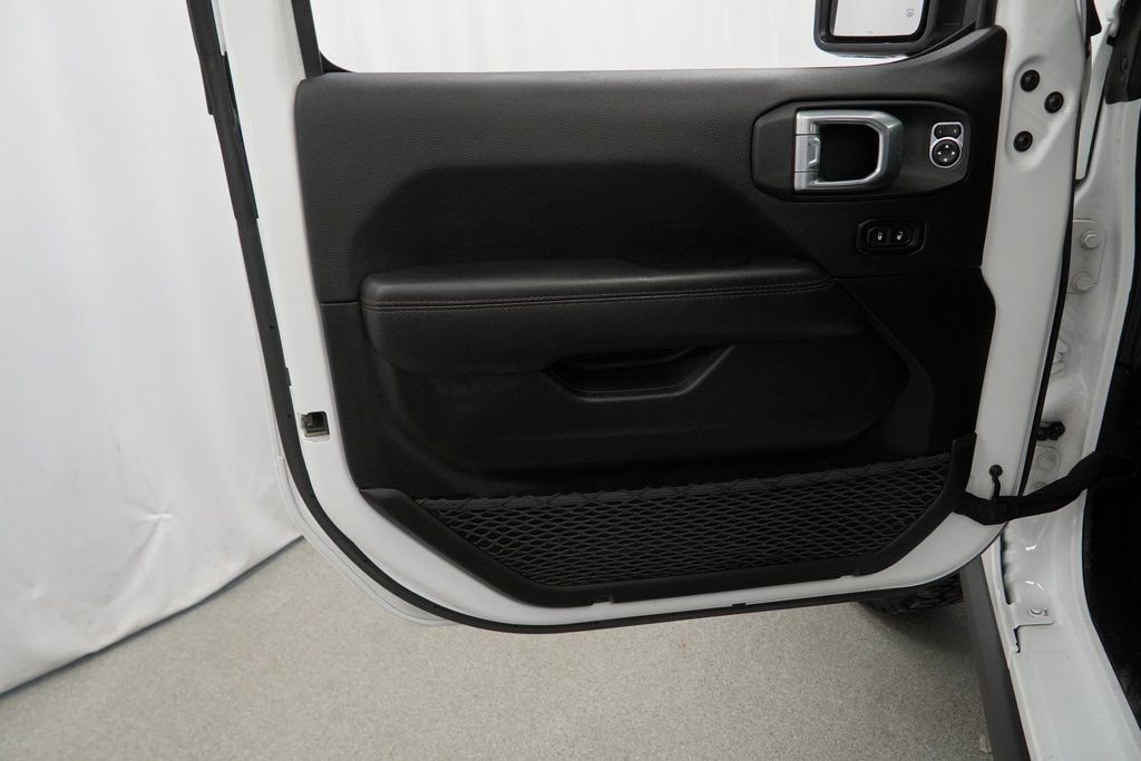 Certified 2021 Jeep Wrangler Unlimited Rubicon w/ Xtreme Recon 35" Tire Package image 43