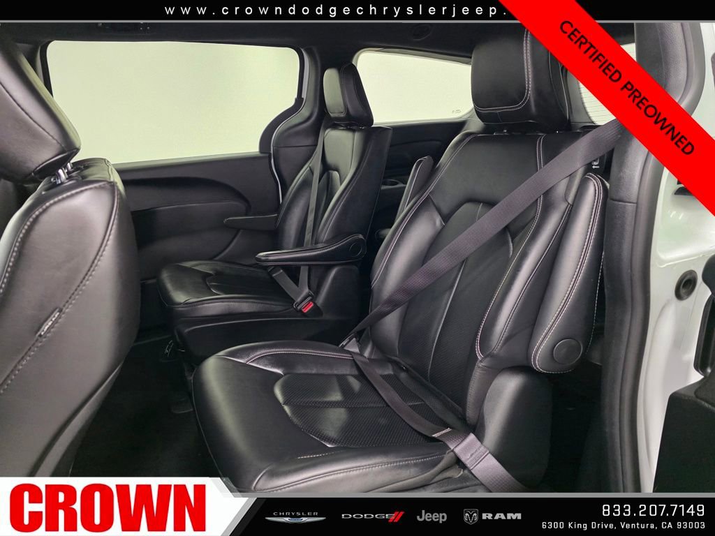 Certified 2024 Chrysler Pacifica Select image 19