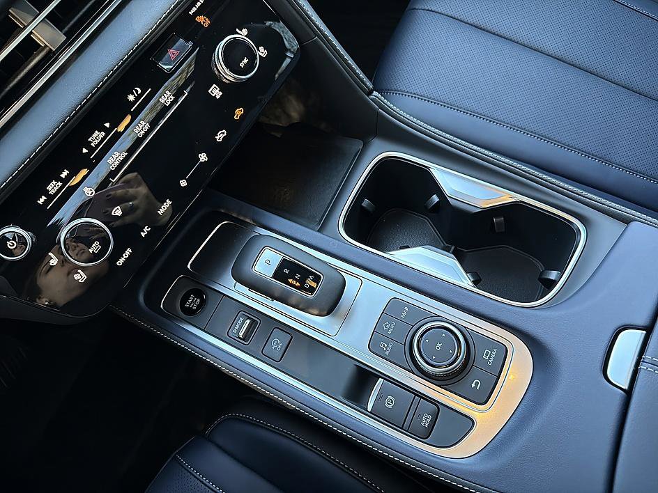 New 2026 INFINITI QX60 Sport image 18