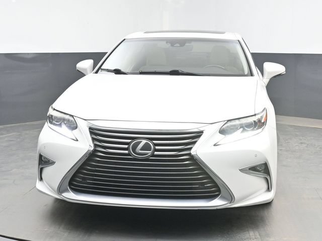 Used 2017 Lexus ES 350 w/ Premium Package FWD image 3