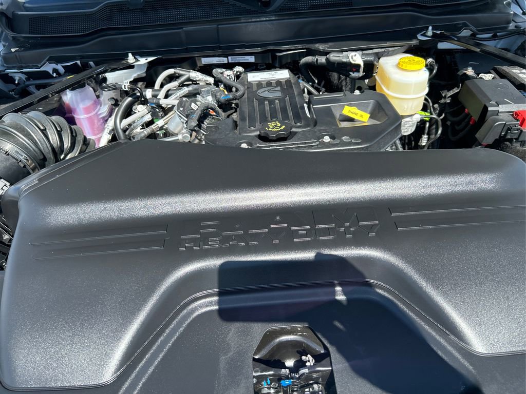 New 2025 RAM 2500 Limited image 11