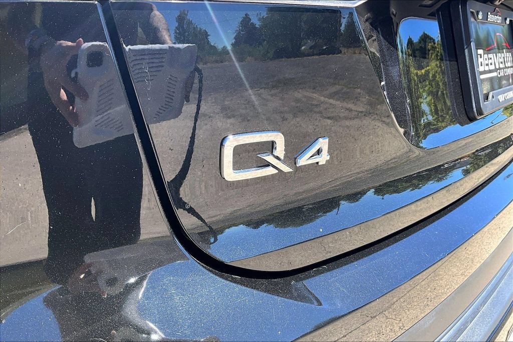 Used 2022 Audi Q4 e-tron Premium Plus AWD/4WD image 32