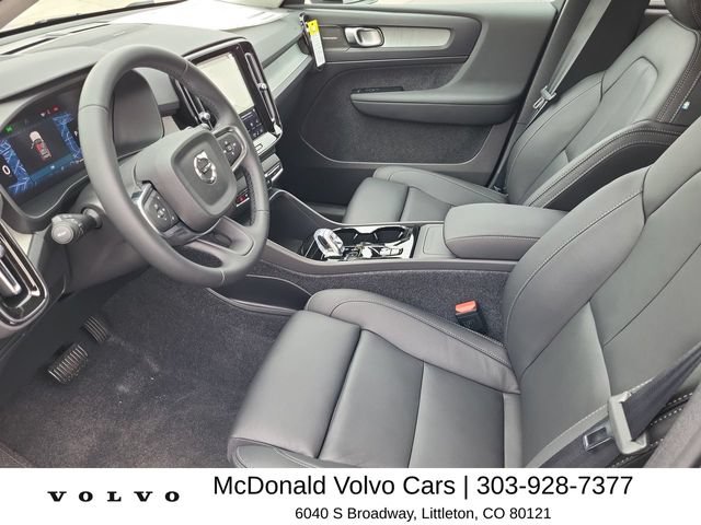 New 2026 Volvo XC40 B5 Ultra w/ Climate Package AWD/4WD image 11