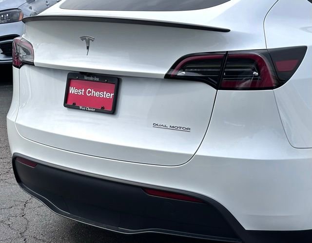 Used 2024 Tesla Model Y Performance image 11