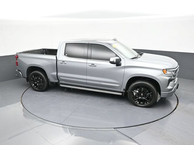 Used 2025 Chevrolet Silverado 1500 High Country AWD/4WD image 73