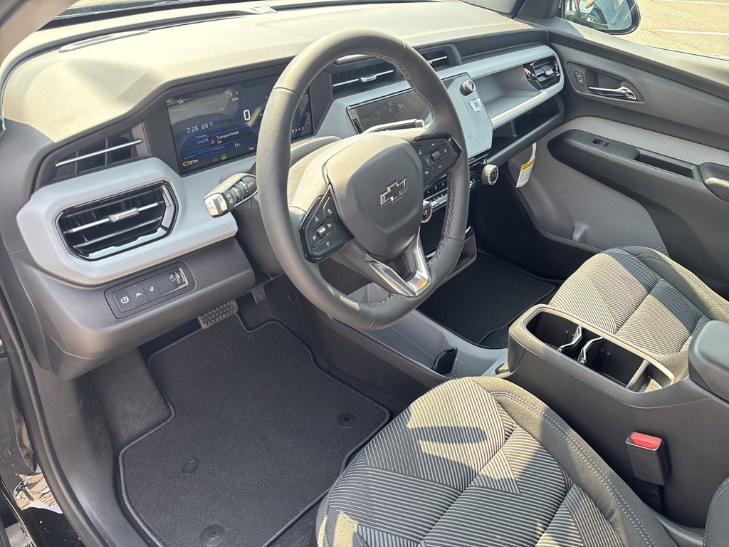 New 2027 Chevrolet Bolt LT w/ Comfort Package FWD image 10