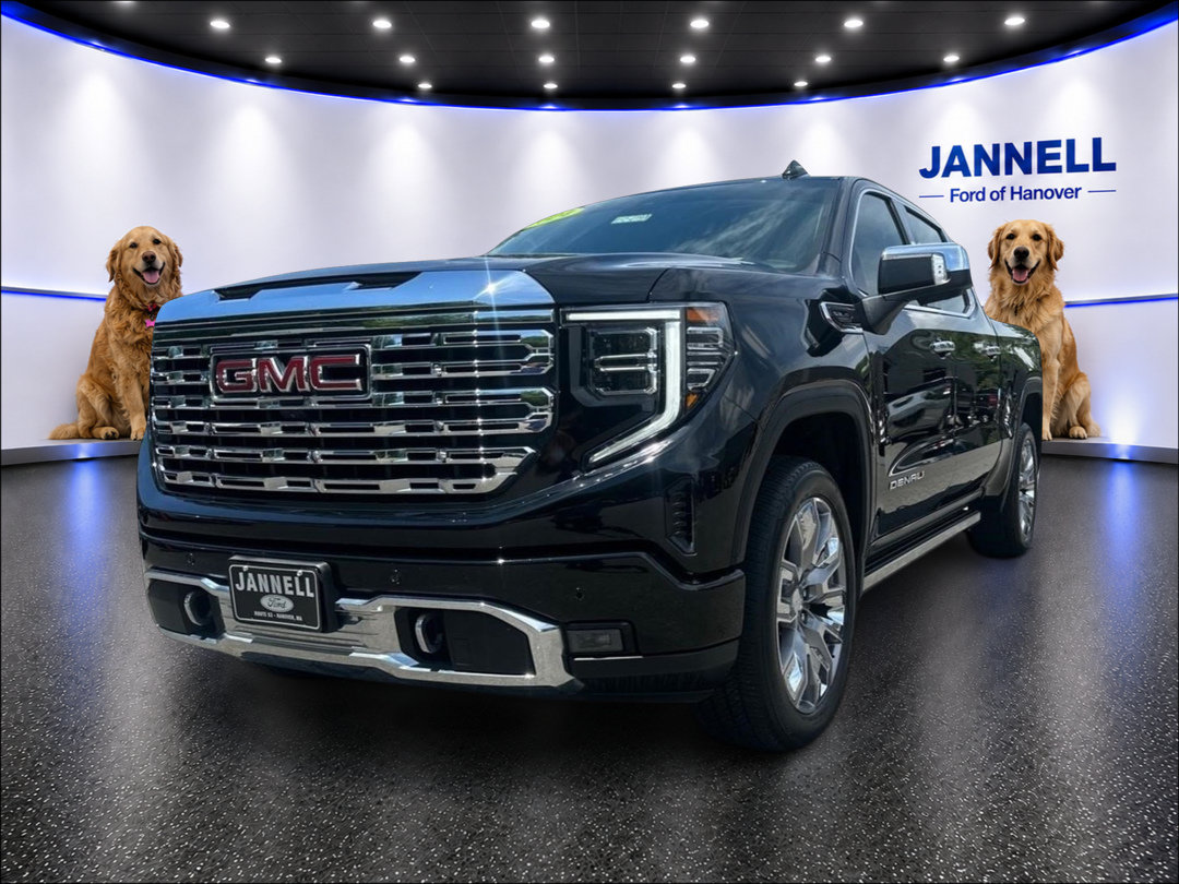 Used 2024 GMC Sierra 1500 Denali w/ Denali Reserve Package AWD/4WD image 1