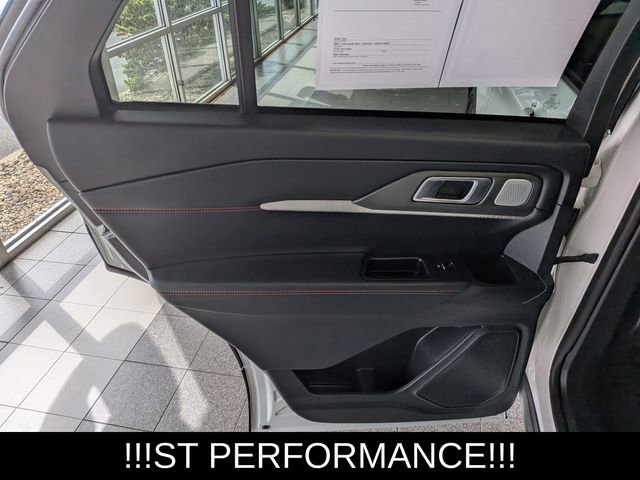 Used 2025 Ford Explorer ST image 23