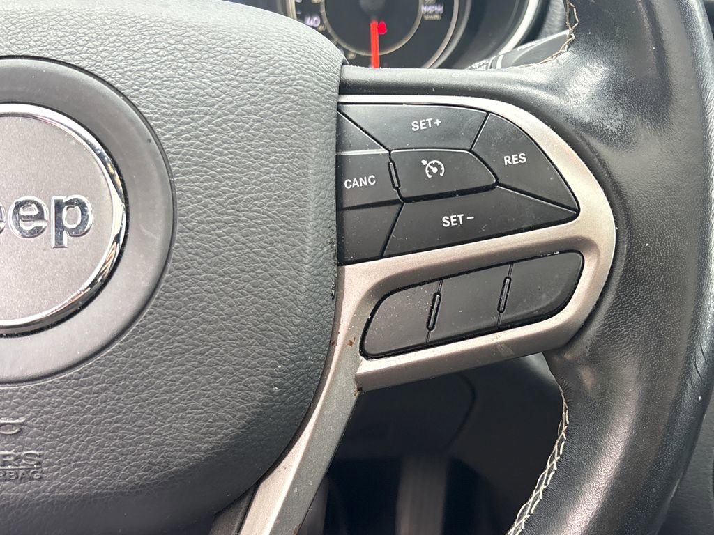 Used 2021 Jeep Cherokee Latitude Lux 80th Anniv w/ Quick Order Package 26U 80TH image 21