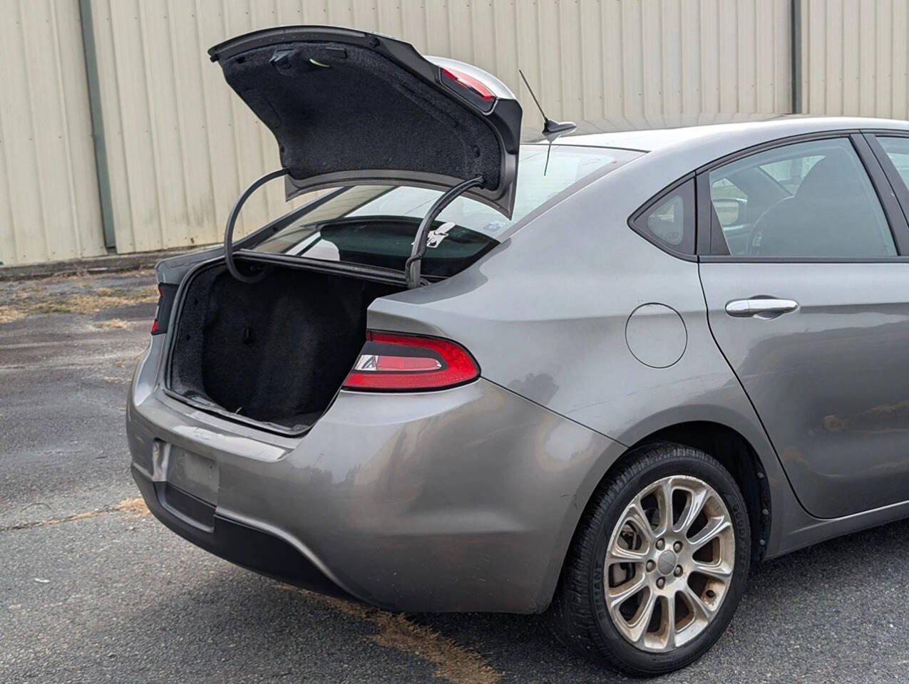 Used 2013 Dodge Dart Limited FWD image 28