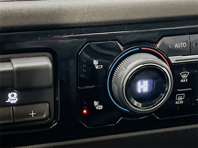 Used 2025 Chevrolet Silverado 1500 LT image 21