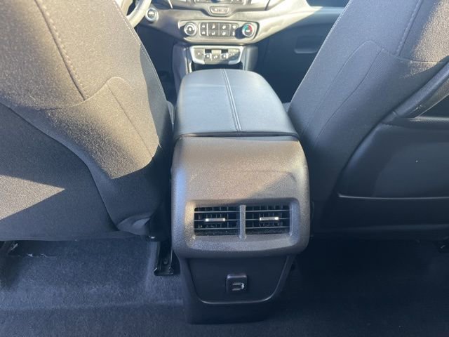 Used 2024 GMC Terrain SLE FWD image 14