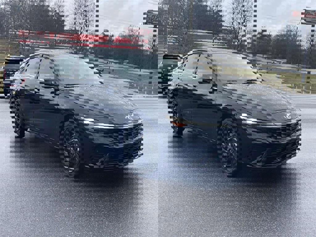 New 2026 Hyundai Elantra SEL Sport Premium image 24