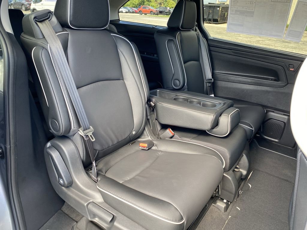New 2026 Honda Odyssey Touring image 36
