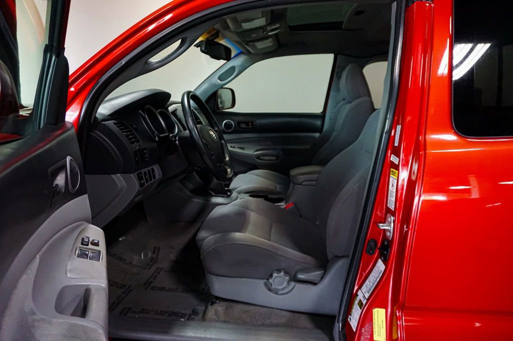 Used 2009 Toyota Tacoma X-Runner RWD image 8