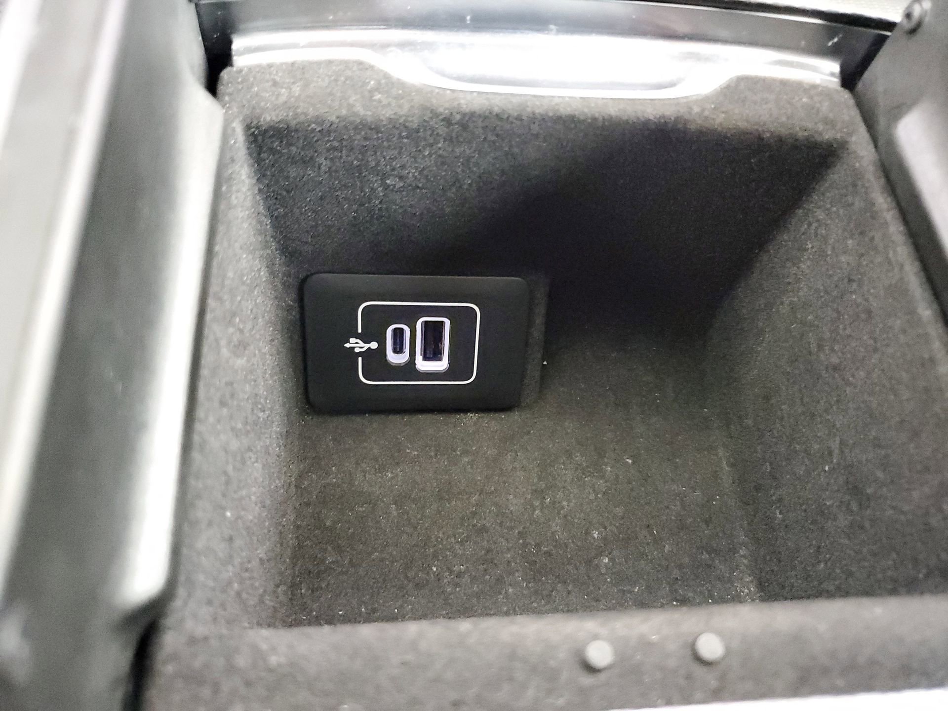 Used 2024 Maserati Grecale GT image 46