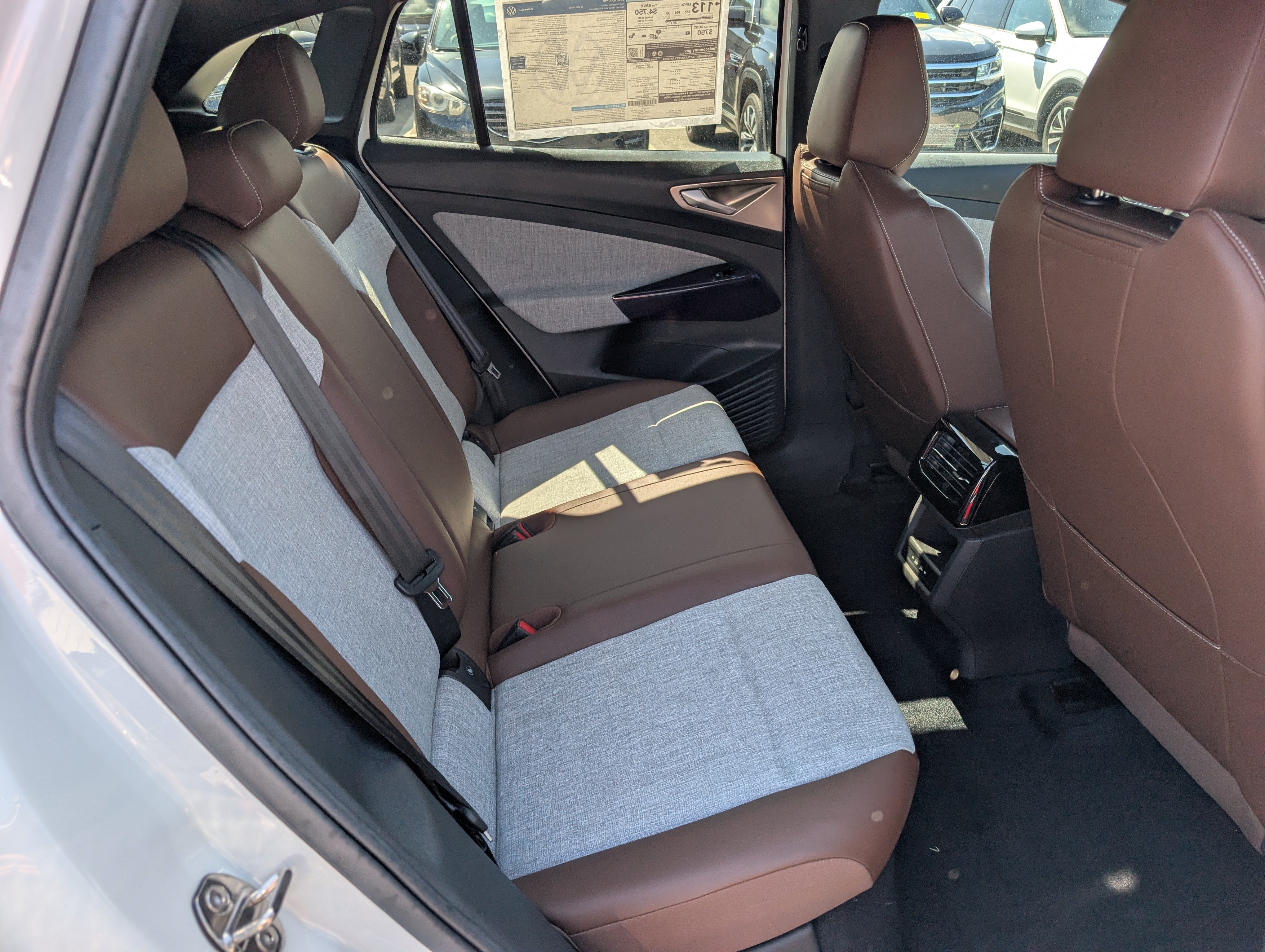 New 2026 Volkswagen ID.4 Pro RWD image 8